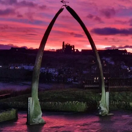Abbey Horizon, With Parking Apartman Whitby